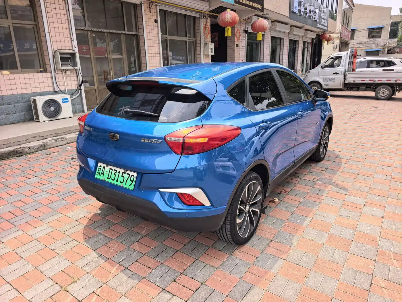 Geely Emgrand GSe 2018 2018 Premium Style