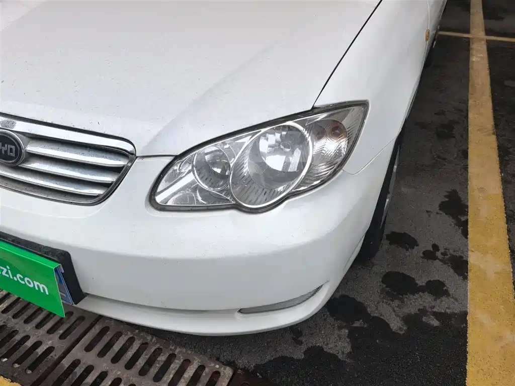 BYD F3 2012 Energy-saving Edition 1.5L Manual Comfort фото 19