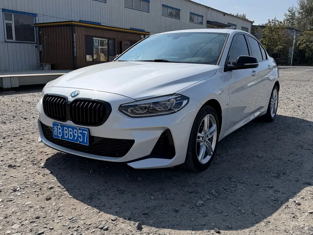 BMW 1 Series 2023 2022 120i M Sport Shadow Edition