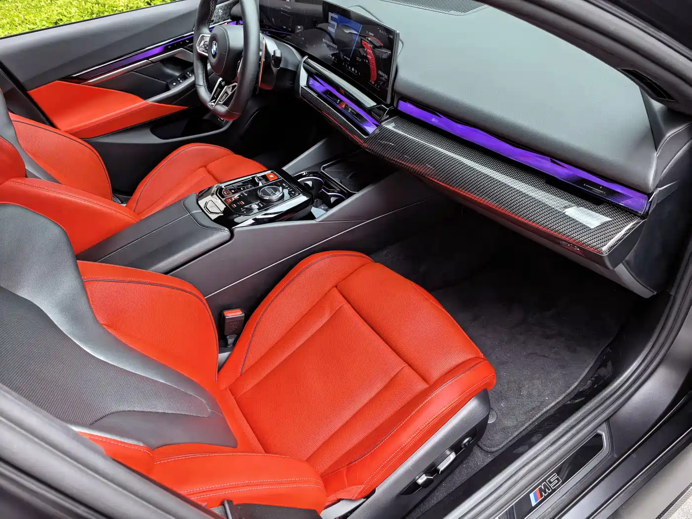 BMW M5 New Energy 2025 M5 фото 31