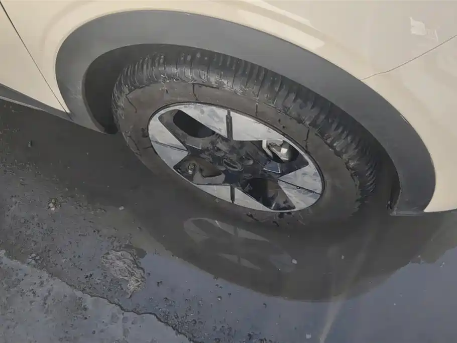 GEELY GALAXY STAR WISH