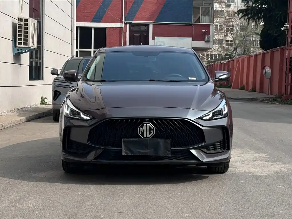Фото 2 - MG MG5
