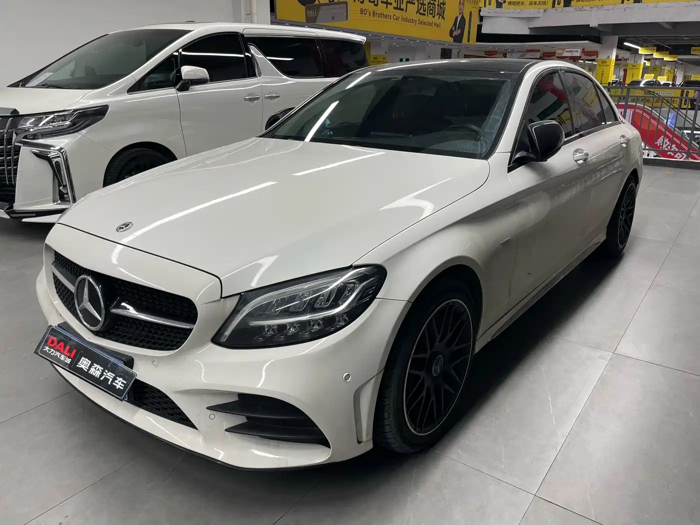 MERCEDES-BENZ C CLASS