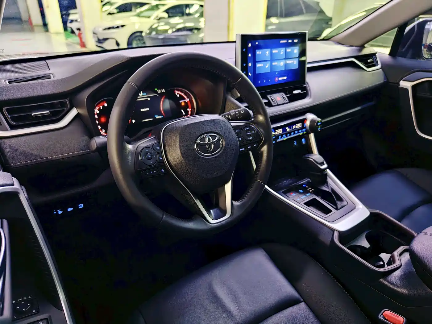 Toyota RAV4 Rongfang 2022 2.0L CVT 2WD Trend Plus Edition фото 6