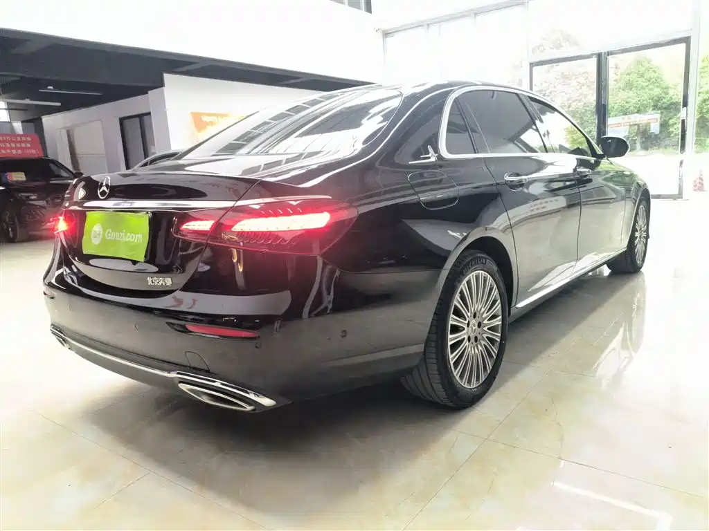 Mercedes-Benz E-Class 2023 Facelift E 300 L Luxury фото 7
