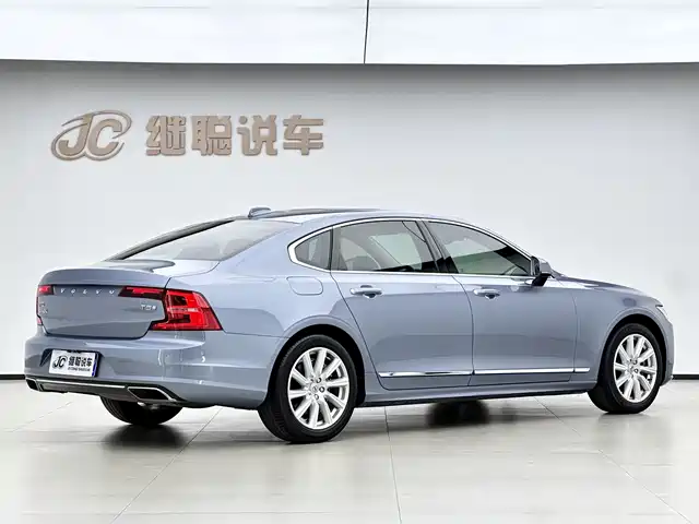 Volvo S90 2020 Facelift T5 Momentum — фото 3