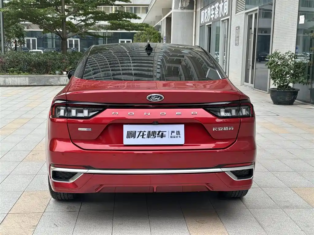 FORD MONDEO
