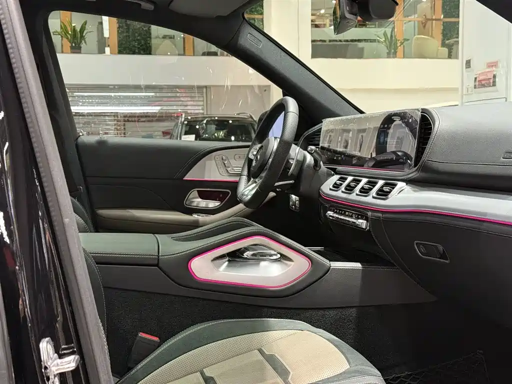 MERCEDES-BENZ GLE AMG