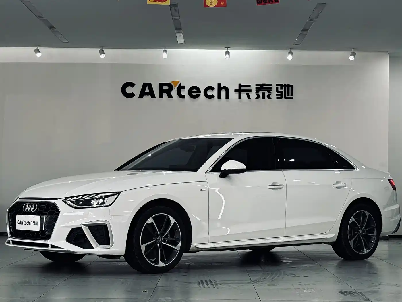 Audi A4L 2020 40 TFSI Fashion Dynamic Edition