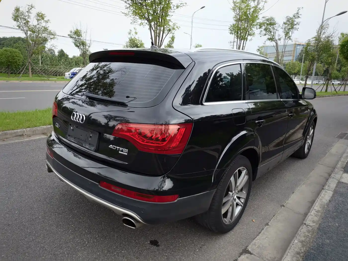 Photo 7 - Audi Q7