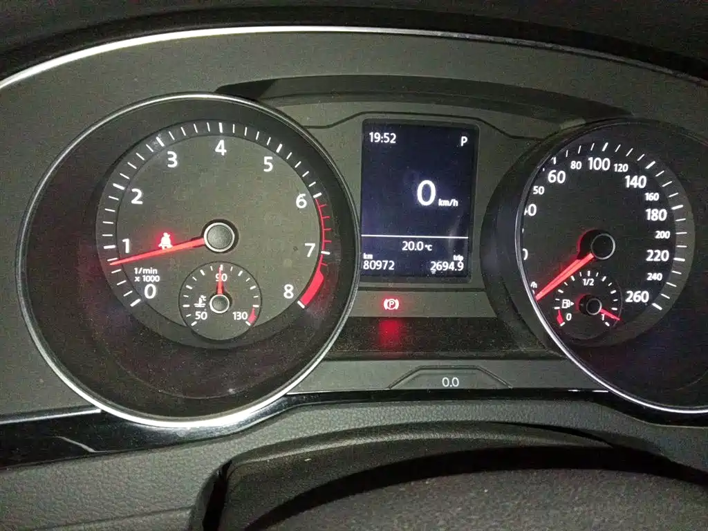Volkswagen Magotan 2020 330TSI DSG Leading фото 5