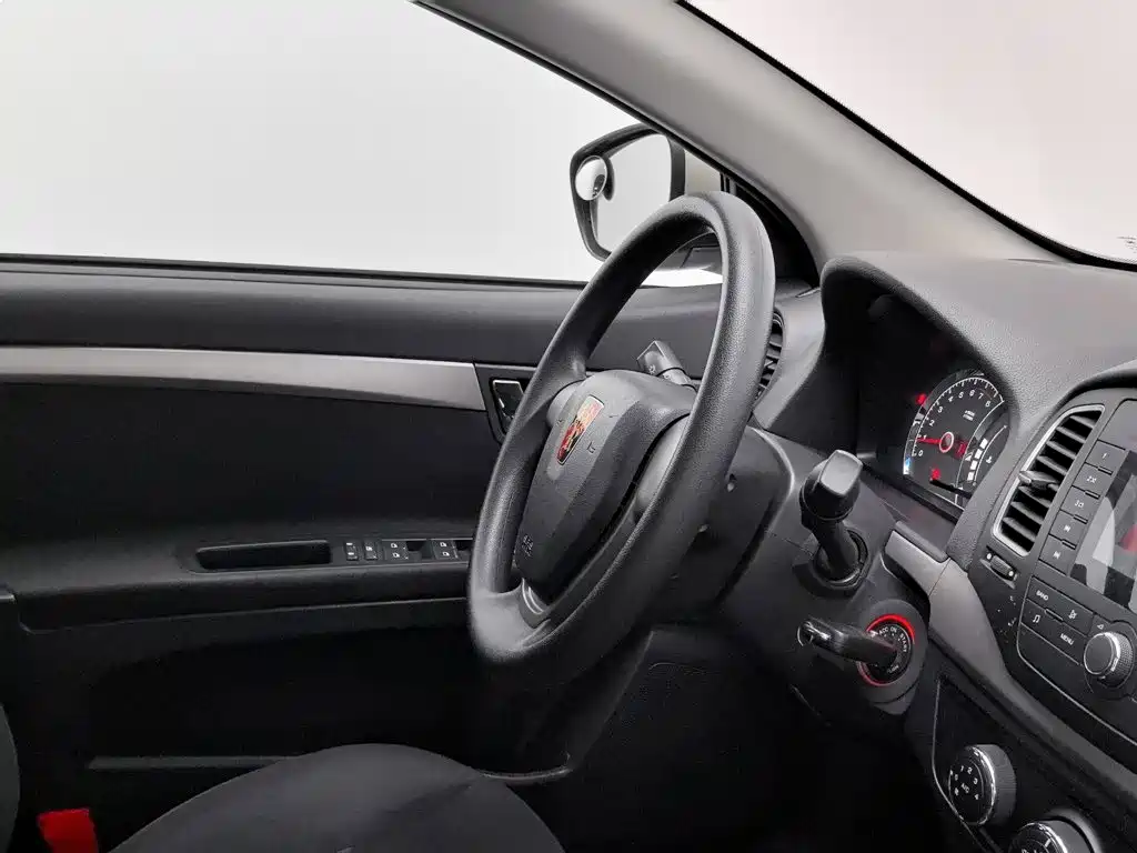 Фото 22 - Roewe 350
