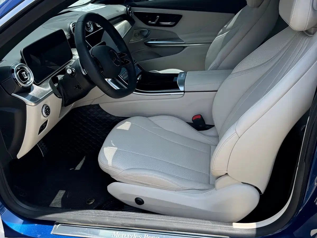Mercedes-Benz CLE 2025 CLE 300 4MATIC Sport Coupe фото 5