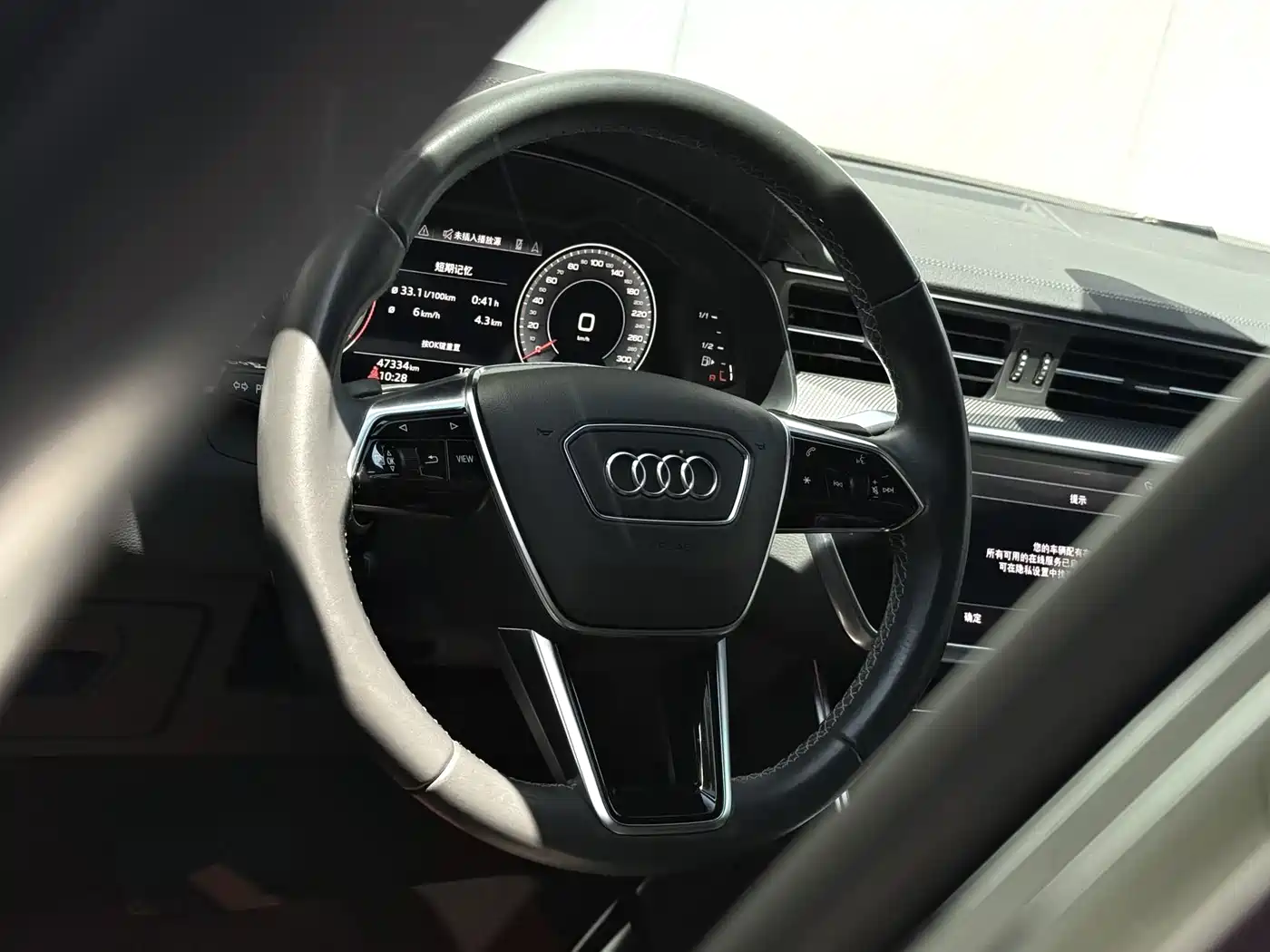 Audi A6L 2021 40 TFSI Luxury Sport фото 7