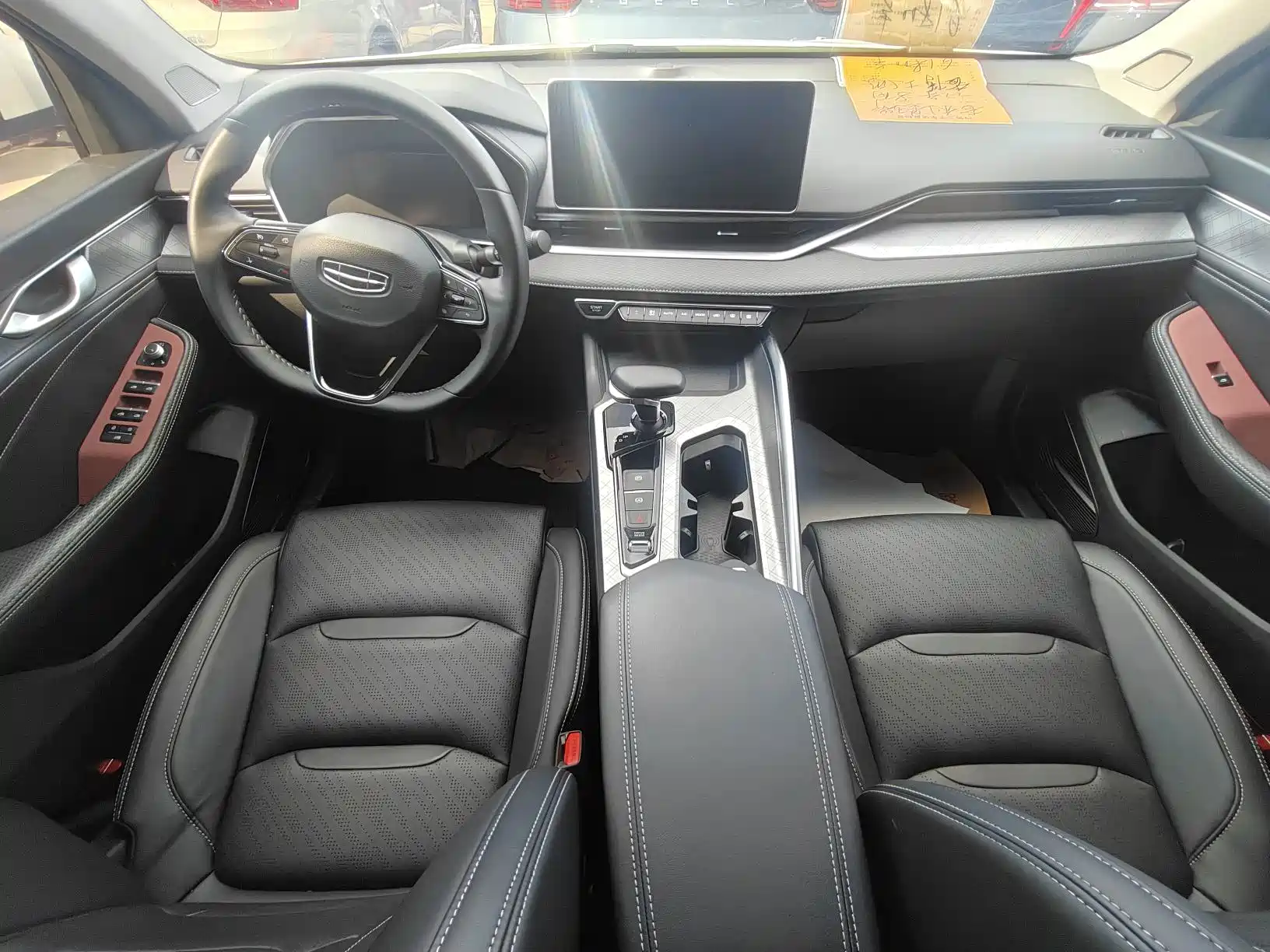 Фото 6 - Geely Preface