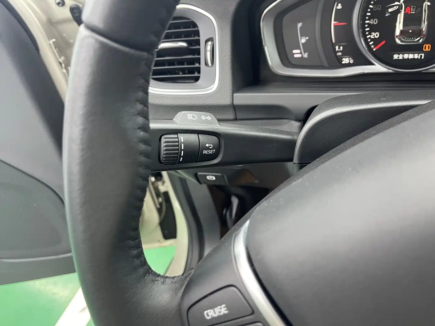 Volvo V60 2018 2017 T5 Zhi Yi Edition China V