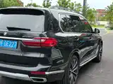 Photo 3 - BMW X7