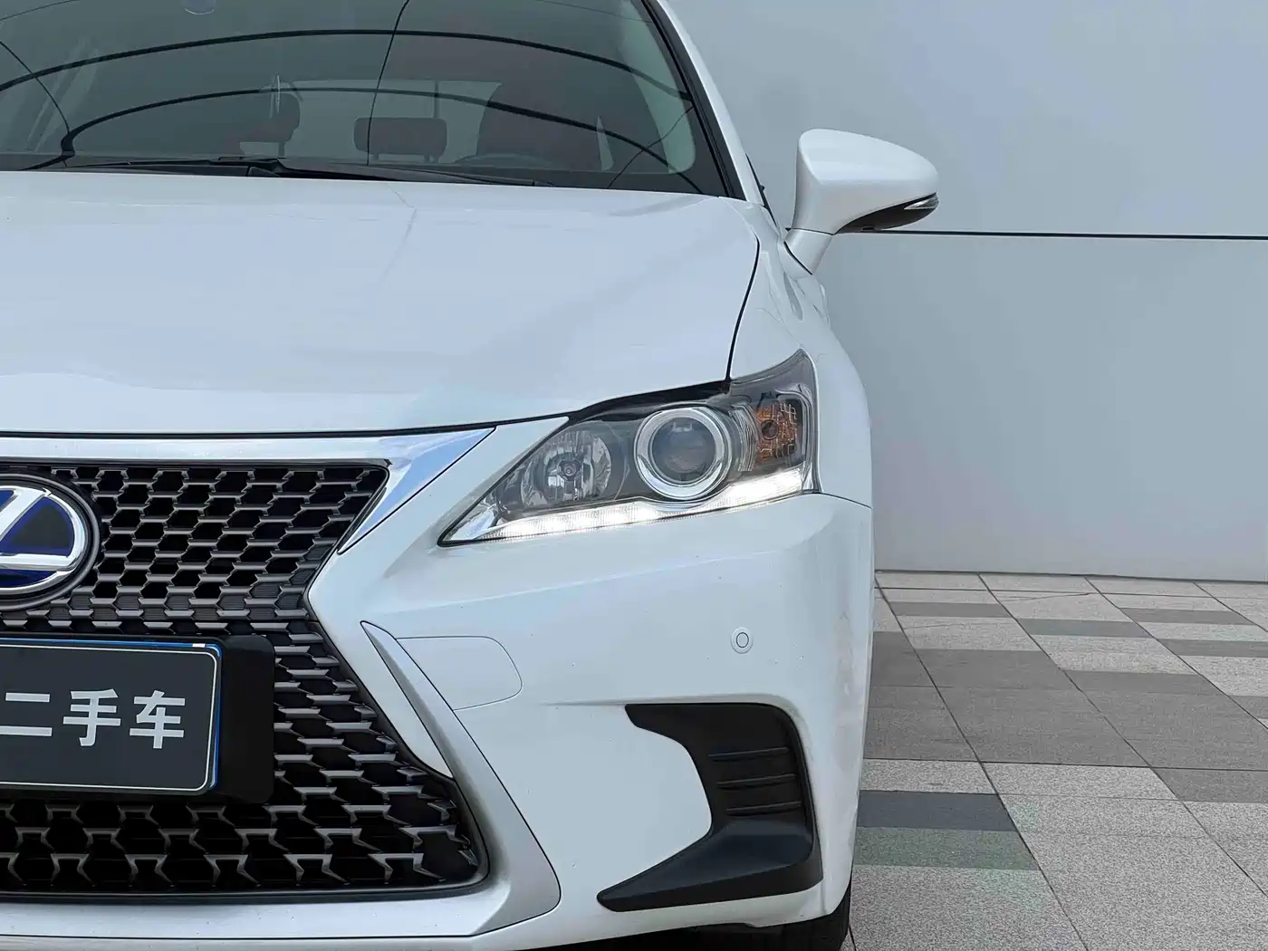 Lexus CT 2018 2017 CT200h Elite Edition Monochrome China V