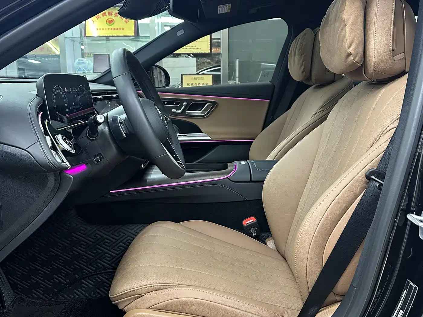 Mercedes-Benz E-Class 2024 Model E 300 L Luxury фото 8