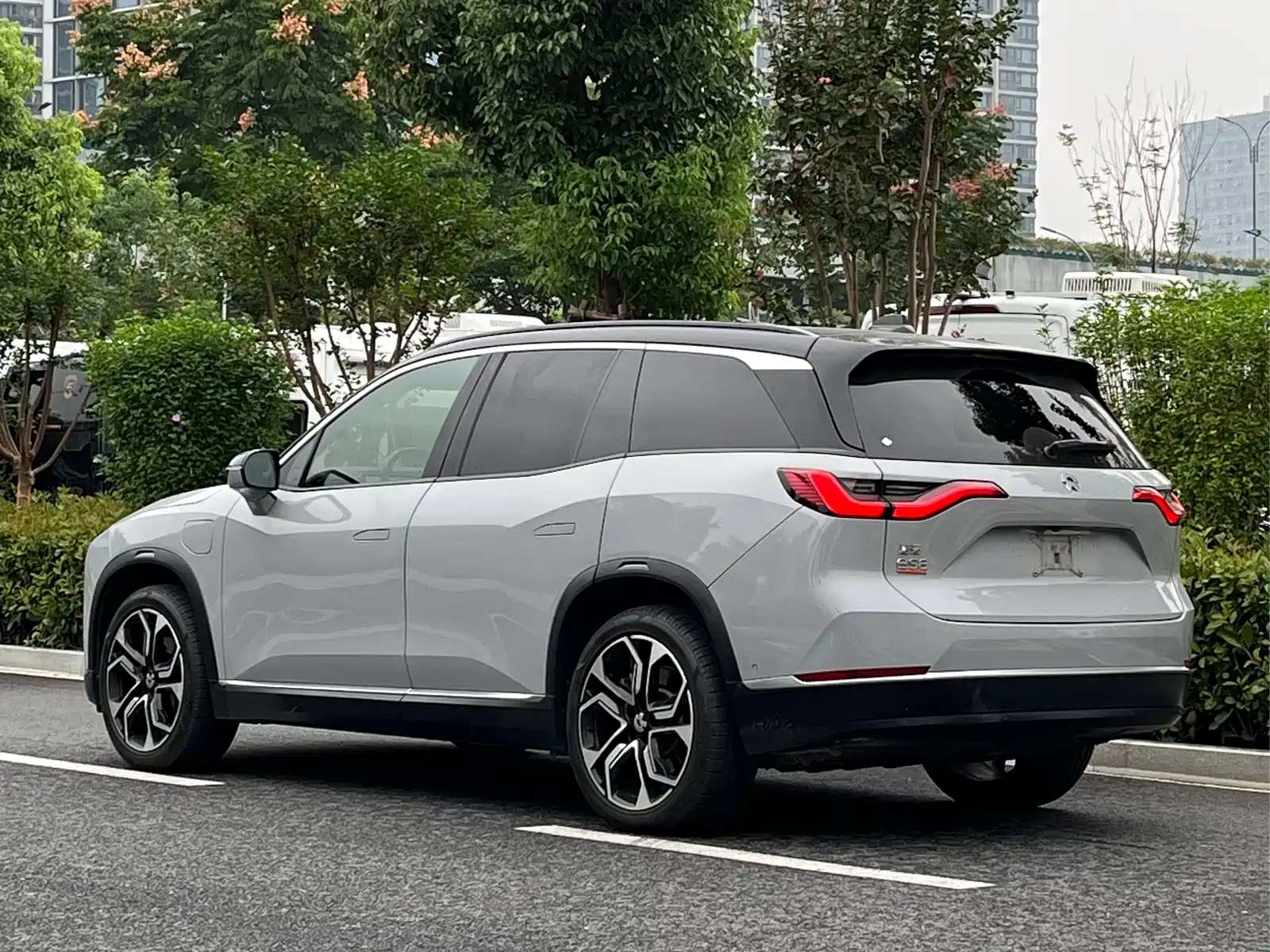 Фото 5 - NIO ES8