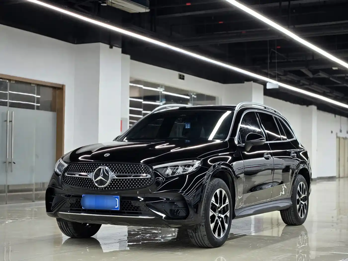 Mercedes-Benz GLC 2023 GLC 260 L 4MATIC Luxury 5-Seater