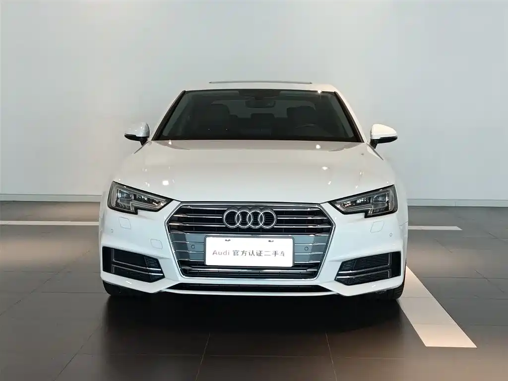 Audi A4L 2018 30th Anniversary 40 TFSI Fashion фото 2
