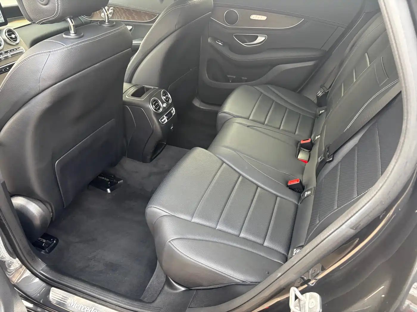 Mercedes-Benz GLC 2020 GLC 300 L 4MATIC Dynamic фото 9