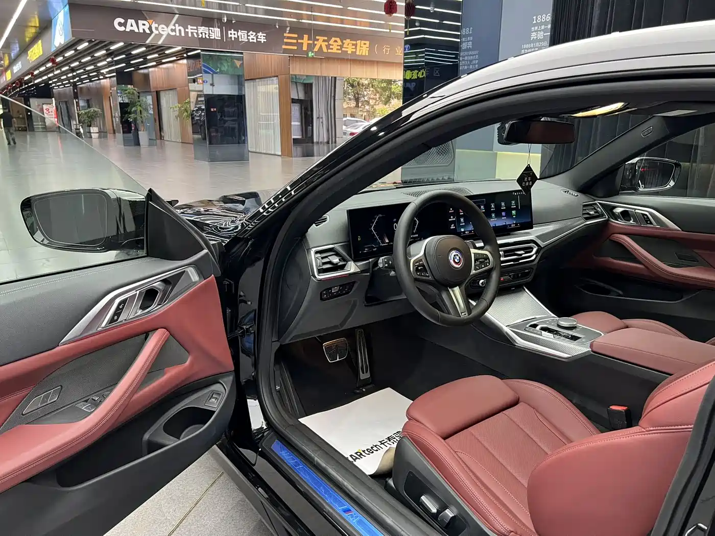 BMW 4 Series 2023 425i M Sport Shadowline Package фото 12