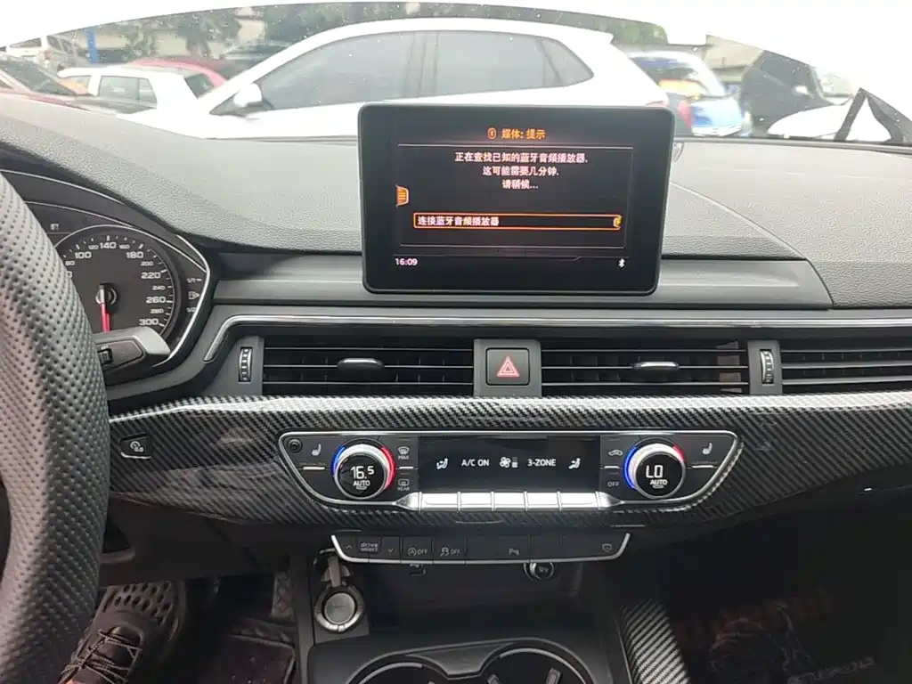 Фото 13 - Audi A5 (Import)
