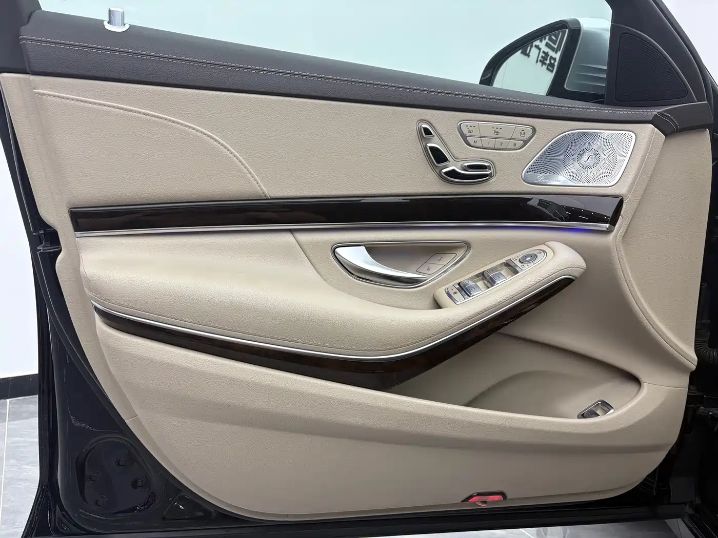Mercedes-Benz Maybach S-Class 2015 S 400 4MATIC фото 7