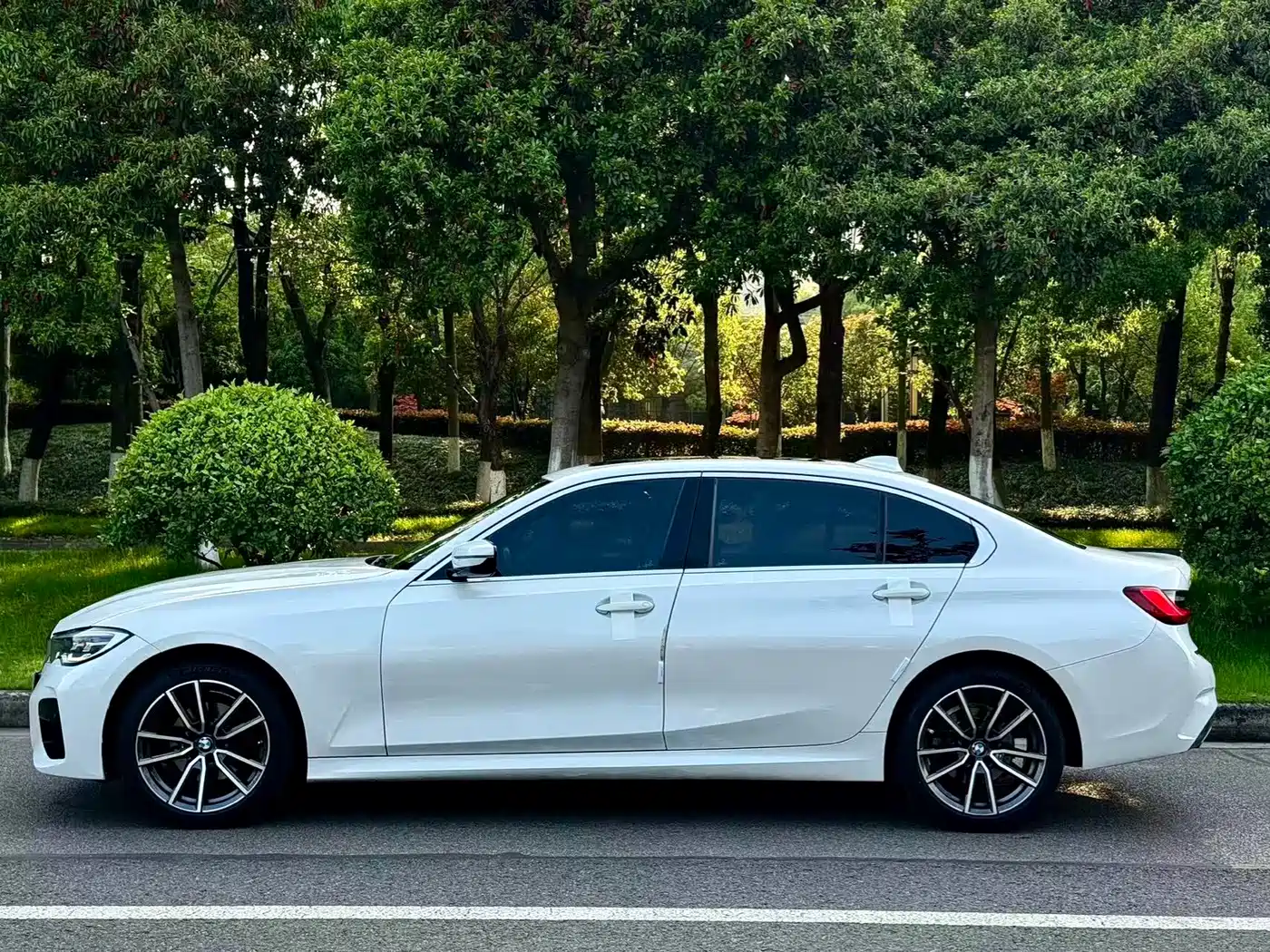 BMW 3 Series 2022 320Li M Sport Package фото 3