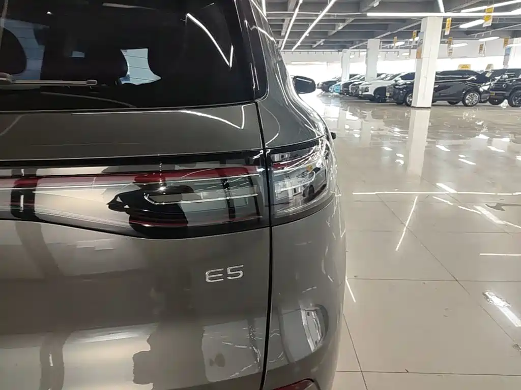 Geely Galaxy Galaxy E5 2026 2026 610km Explorer+ Edition