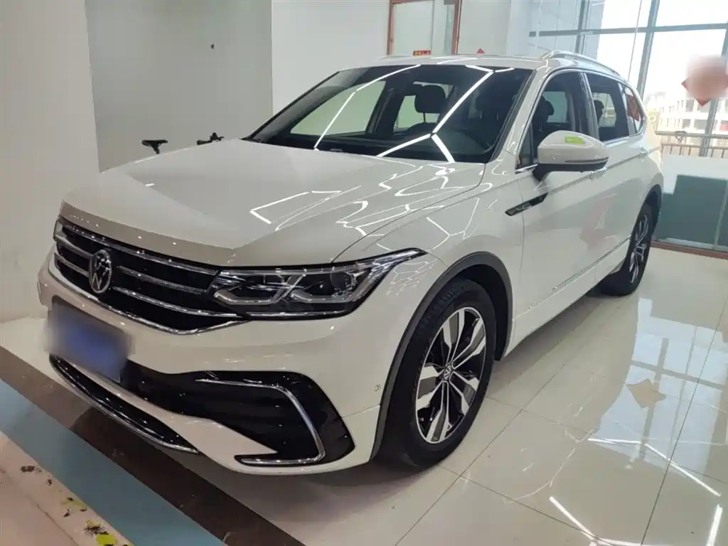Volkswagen Tiguan L 2022 380TSI Automatic 4WD R-Line Flagship 7-Seater фото 2