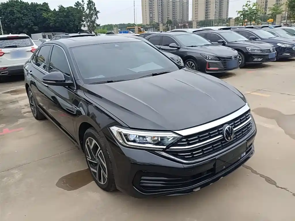 Volkswagen Sagitar 2023 Model Year 280TSI DSG Surpass Edition фото 4