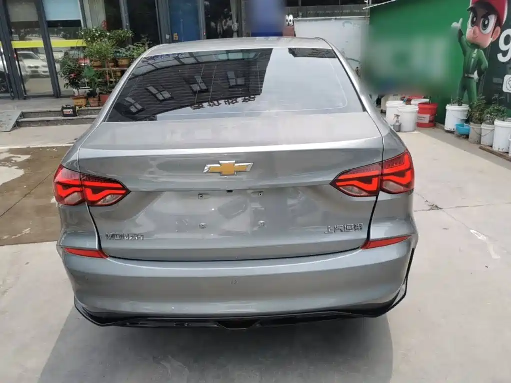 CHEVROLET CRUZE