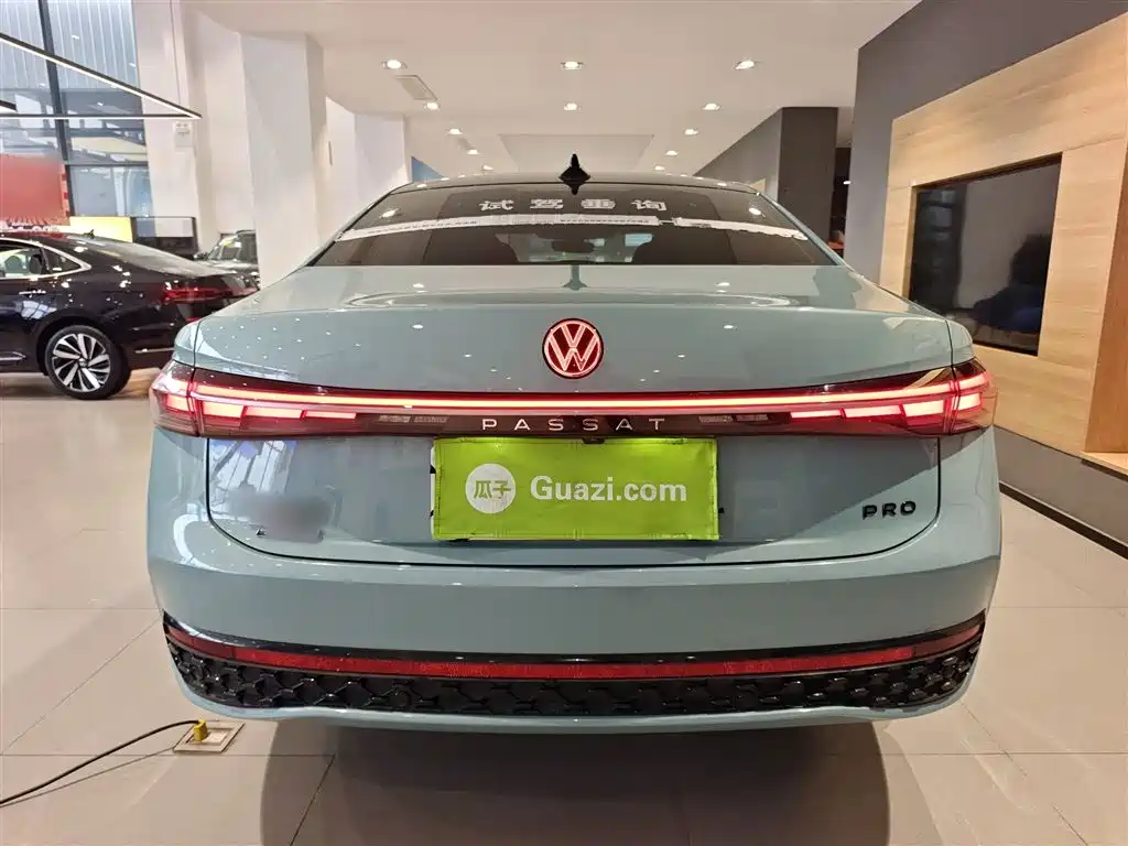 Volkswagen Passat 2025 Model Pro 380TSI Starlight Dragon Premium Edition фото 6