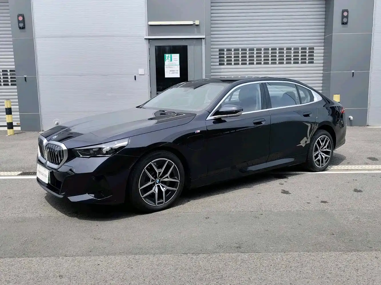 BMW i5 2025 eDrive 35L M Sport Package