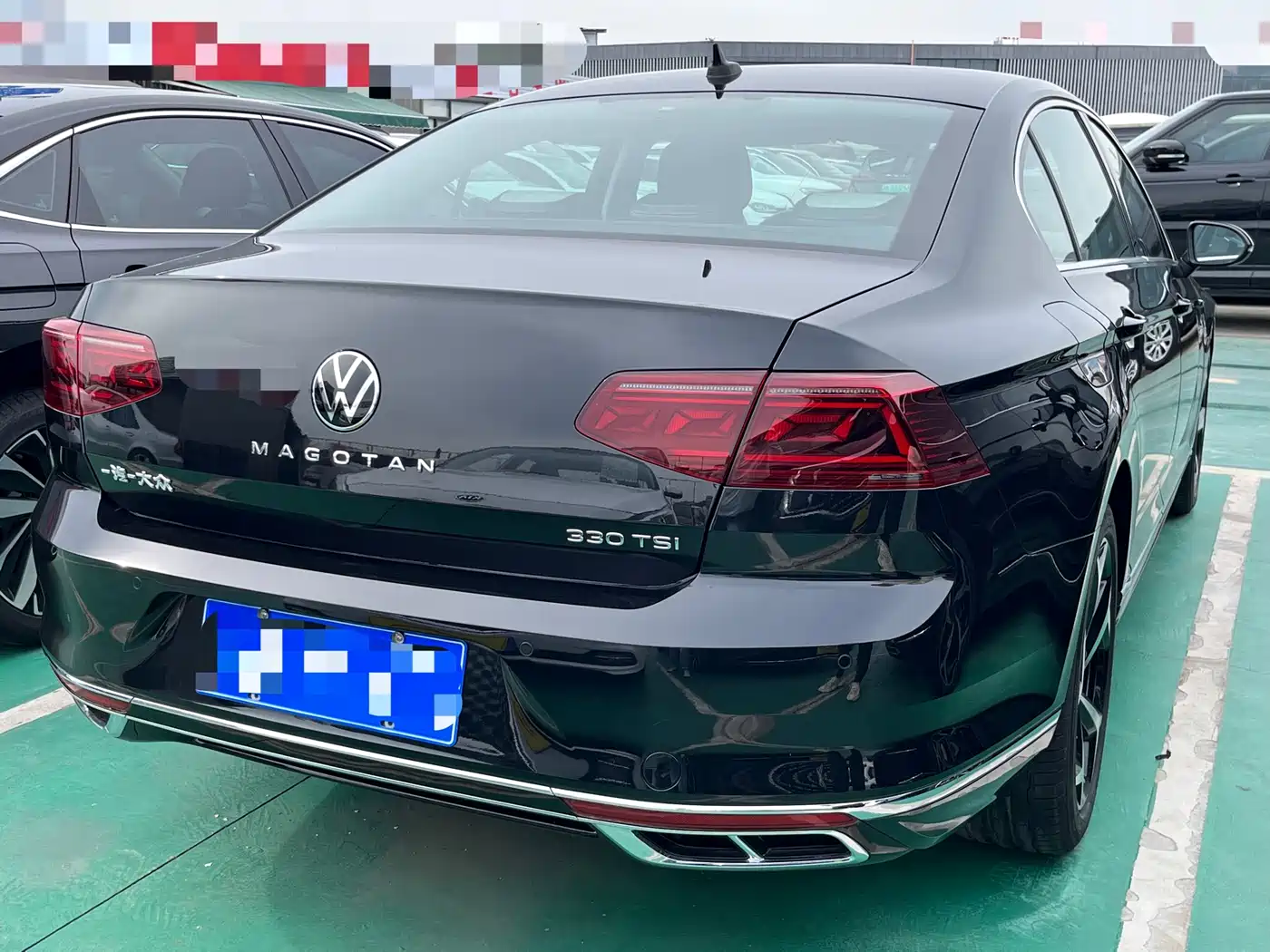 Volkswagen Magotan 2023 Model 2 Million Commemorative Edition 330TSI DSG Luxury фото 5