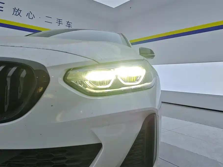 BMW 1 Series 2021 125i M Sport Black Night Edition фото 5