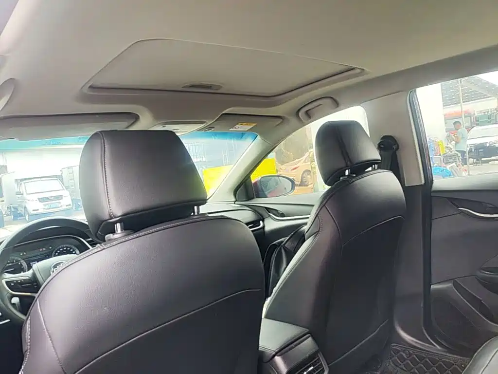 Фото 9 - Buick Excelle