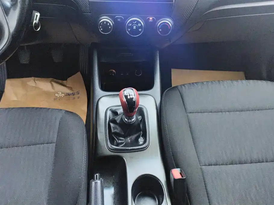 Kia K3 2013 1.6L Manual GLS фото 16