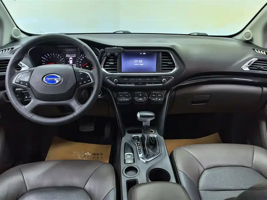 GAC Trumpchi Trumpchi GS4 2017 235T Automatic 2WD Luxury Smart Connected Edition фото 12