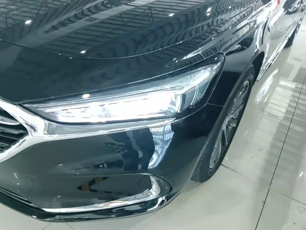 Buick LaCrosse 2019 28T Luxury Edition фото 24