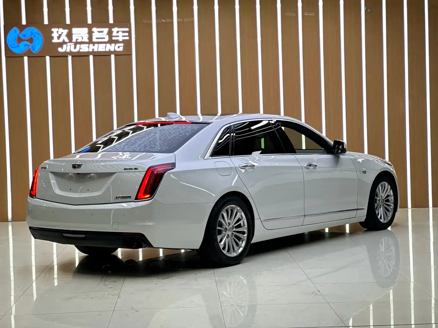 Cadillac CT6 2017 28T Luxury фото 22