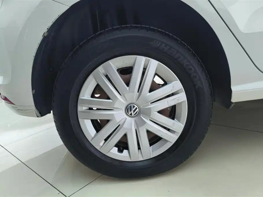 Volkswagen Polo 2018 1.5L Auto Safe Drive фото 6