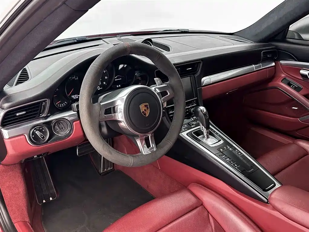 Porsche 911 2015 Carrera 3.4L Style Edition фото 10