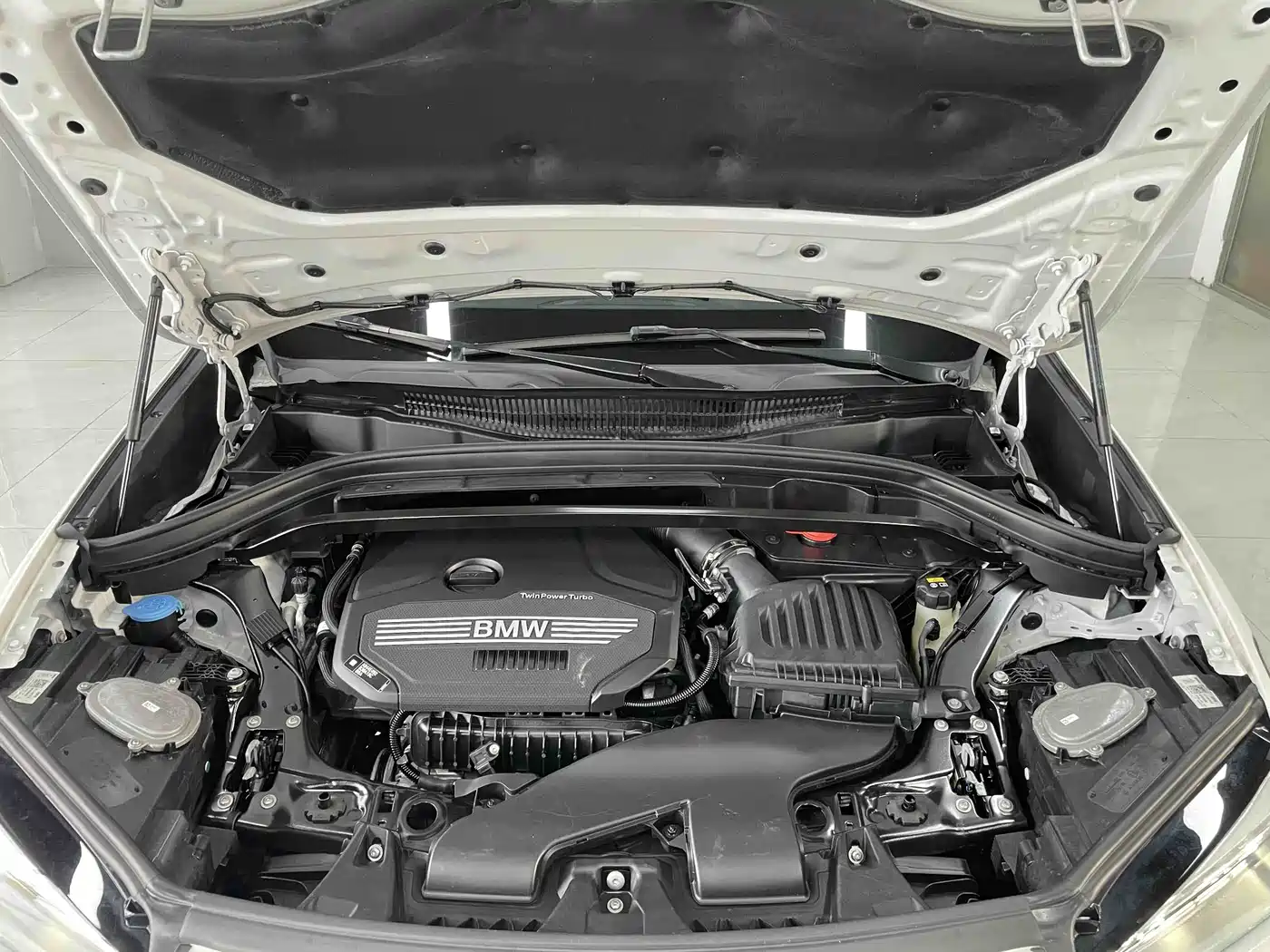 BMW X1 2022 sDrive20Li Premium фото 19