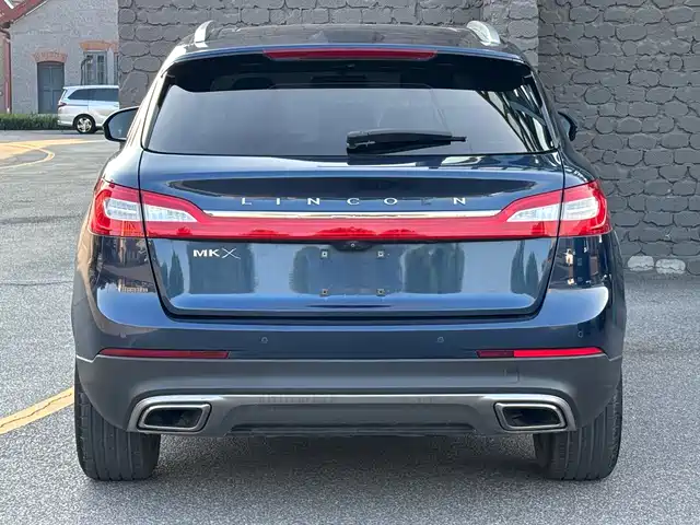 Lincoln MKX 2017 2.0T 2WD Premium Edition — фото 3