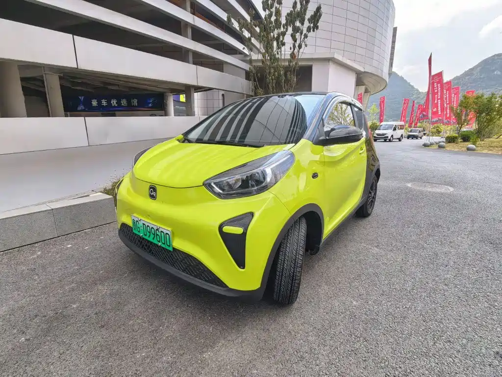 2025 QQ New Energy Little Ant