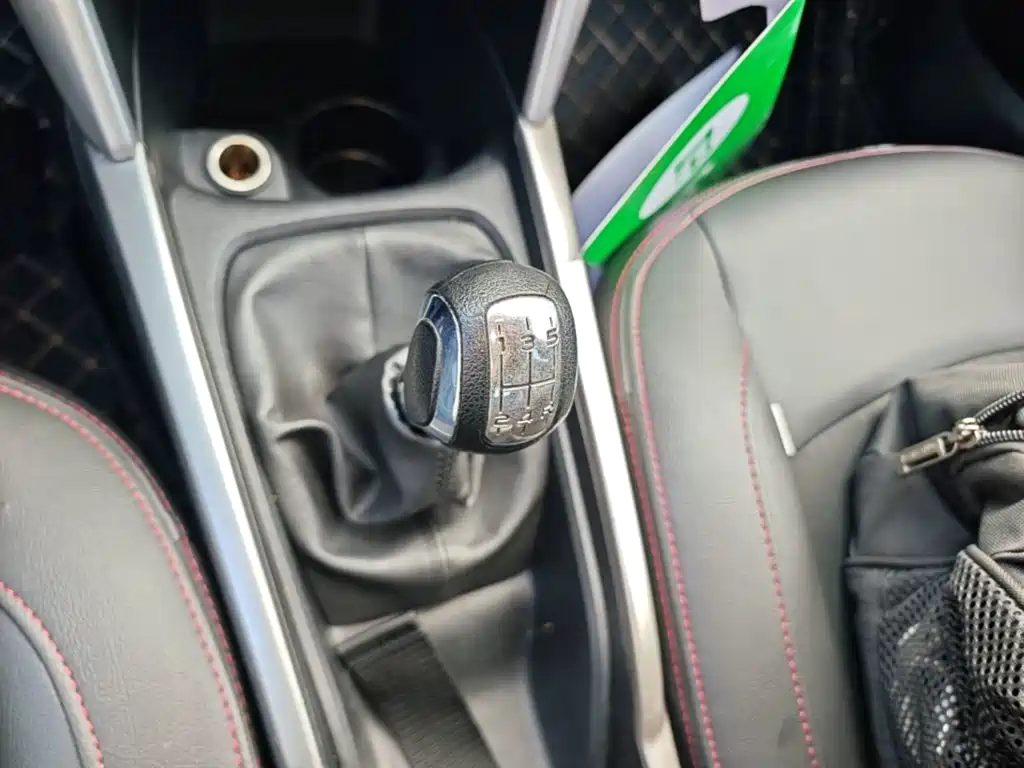 Citroën C3-XR 2016 2015 1.6L Manual Pioneer